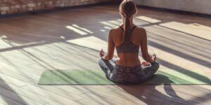 Πρόγραμμα Yoga για ευλυγισία και ενδυνάμωση του μυϊκού συστήματος - BORO από την ΑΝΝΑ ΔΡΟΥΖΑ